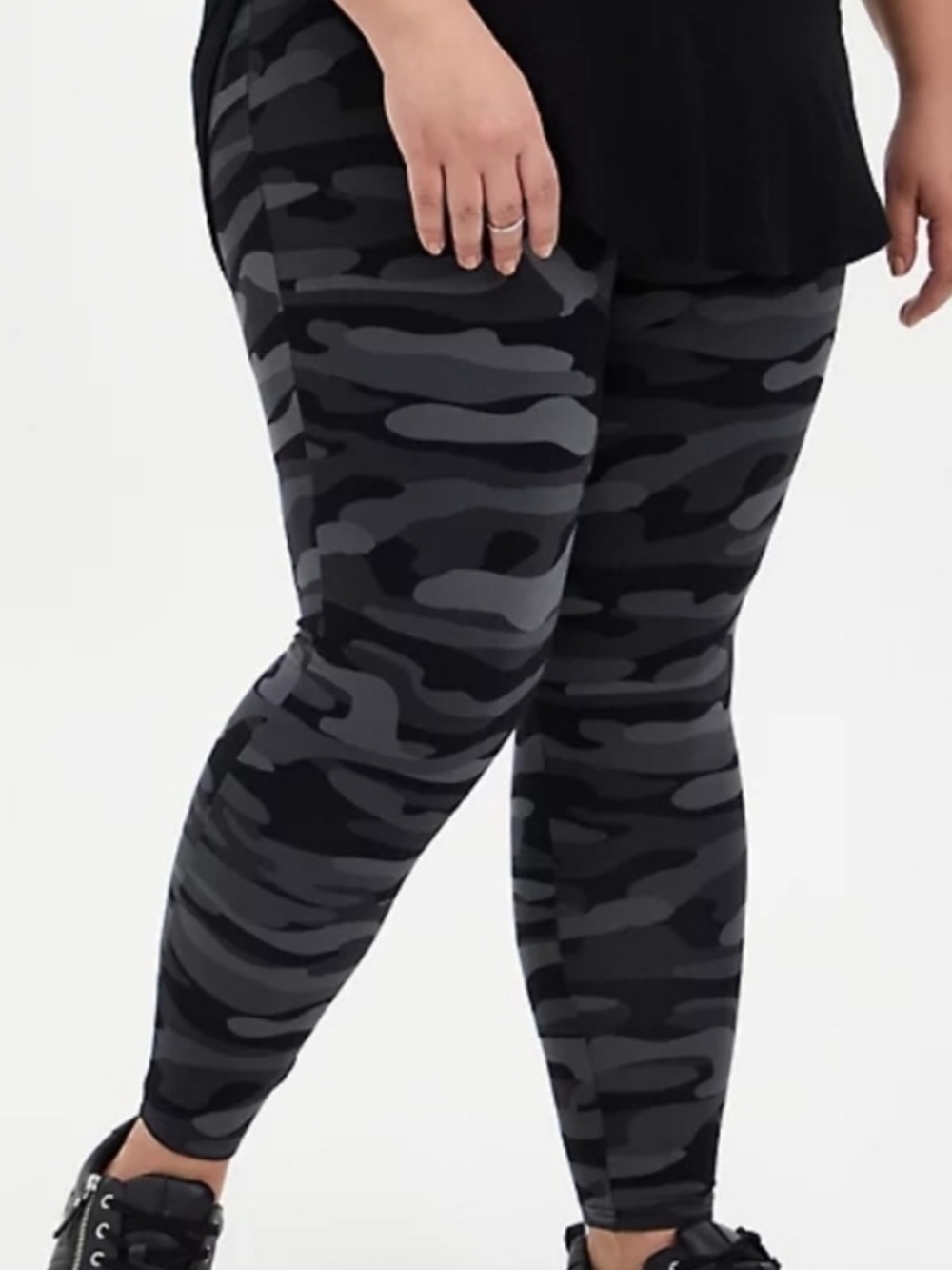 Torrid Active Black And Gray Camo Leggings
